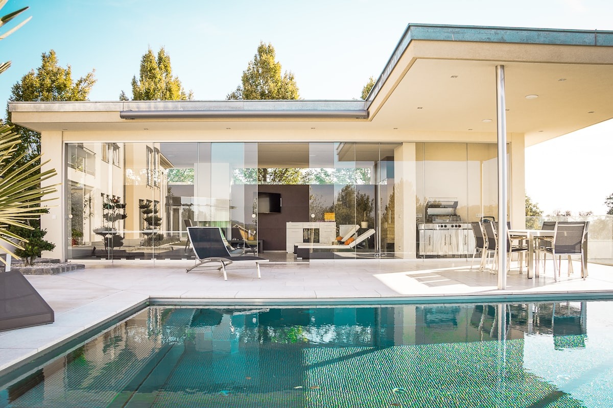 Contemporary MTA Home, Box Hill